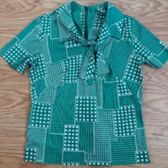 Vintage Arnel Green Geo Print, Two-Piece, Zip Top, Elastic Skirt, Women-made - Picture 7 of 10